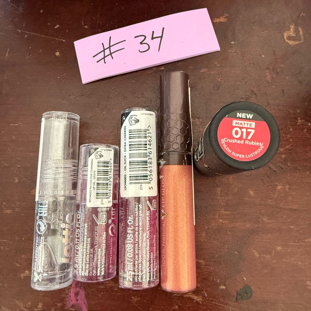 Revlon Lip Gloss Set with Pink and Gold Shades